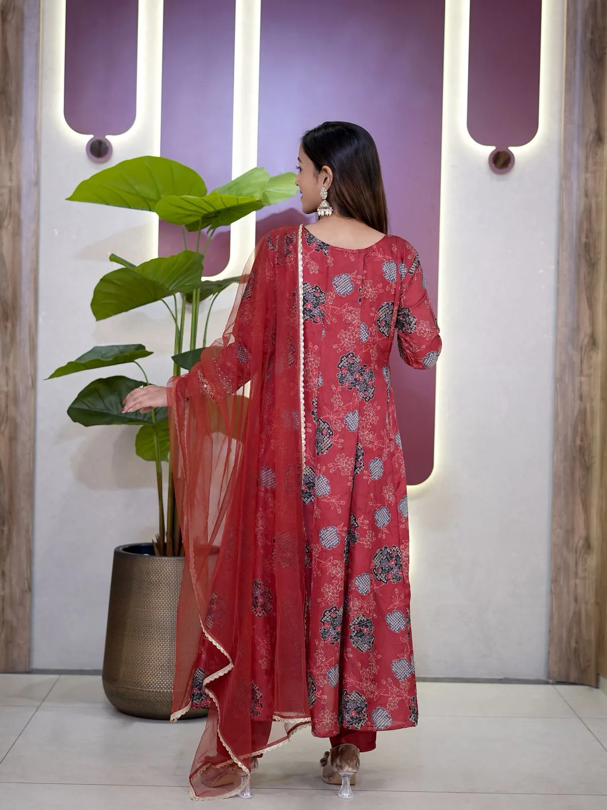 Premium Neck Embroidered 3 Piece Kurti Set Under 1000 - Image 5