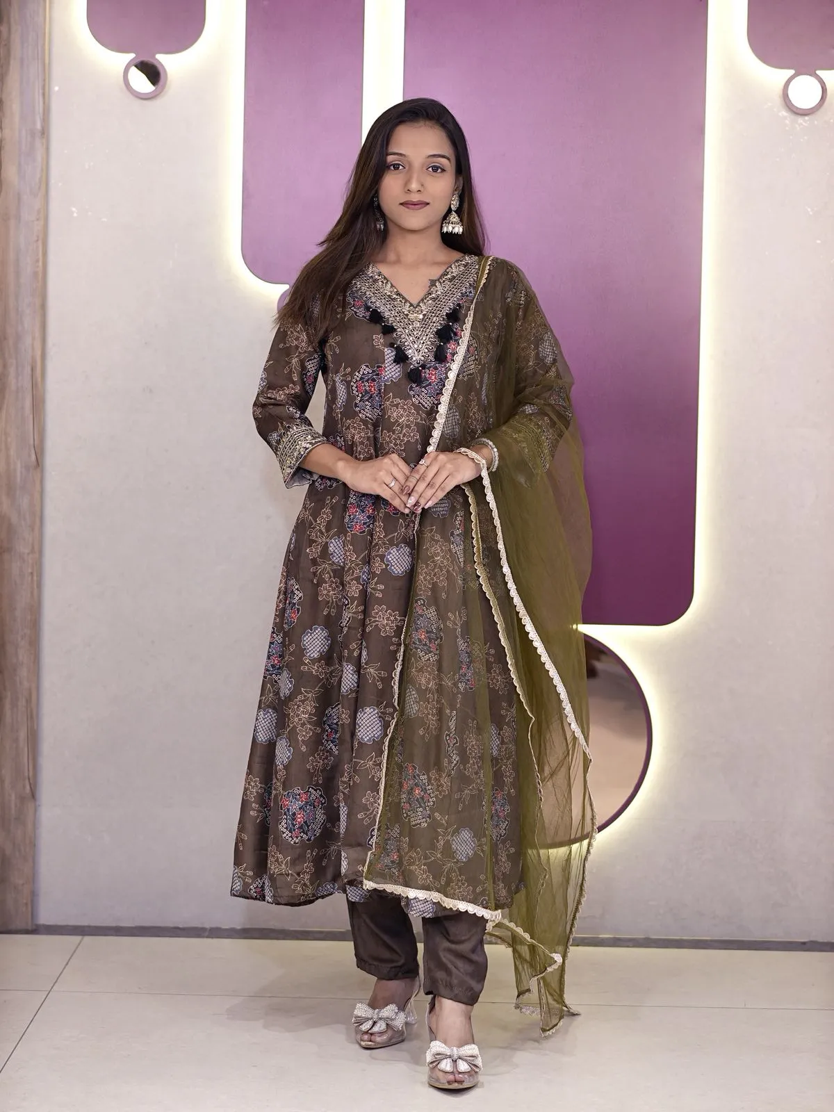 Stylish 3 Piece Kurti Set Design