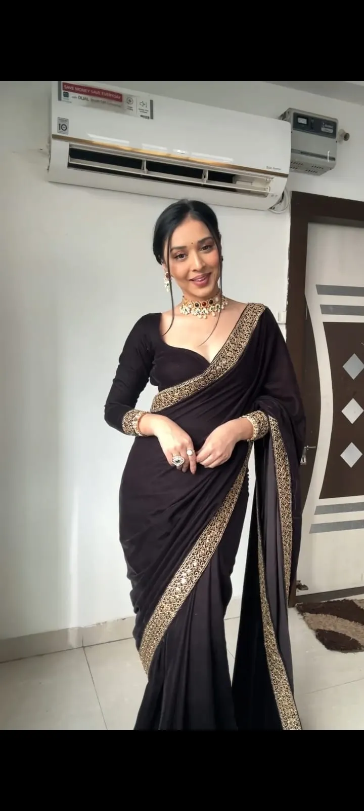 Winter Black Velvet Readymade Saree - Image 3