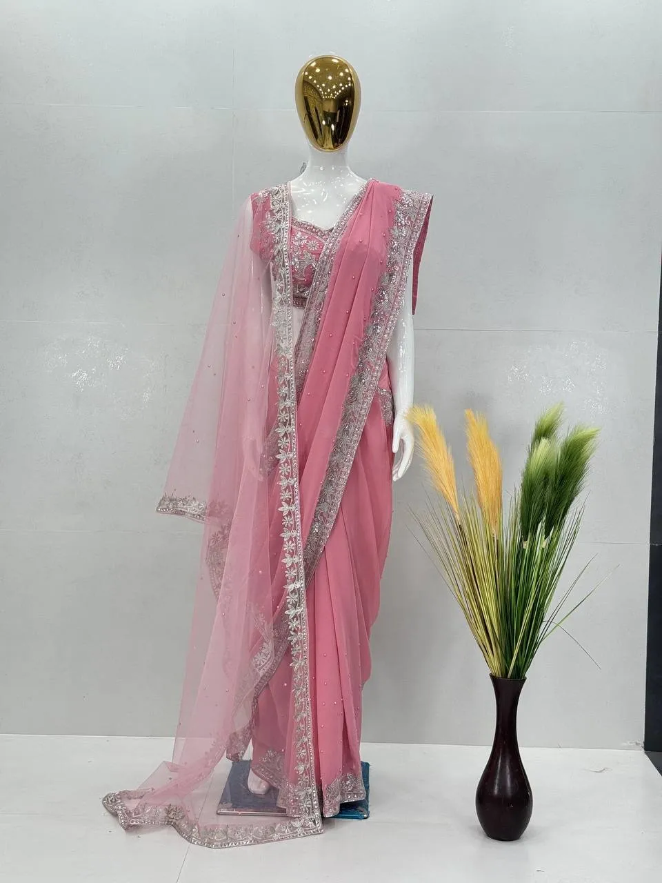 Baby Pink Designer Saree with Dupatta - Image 5