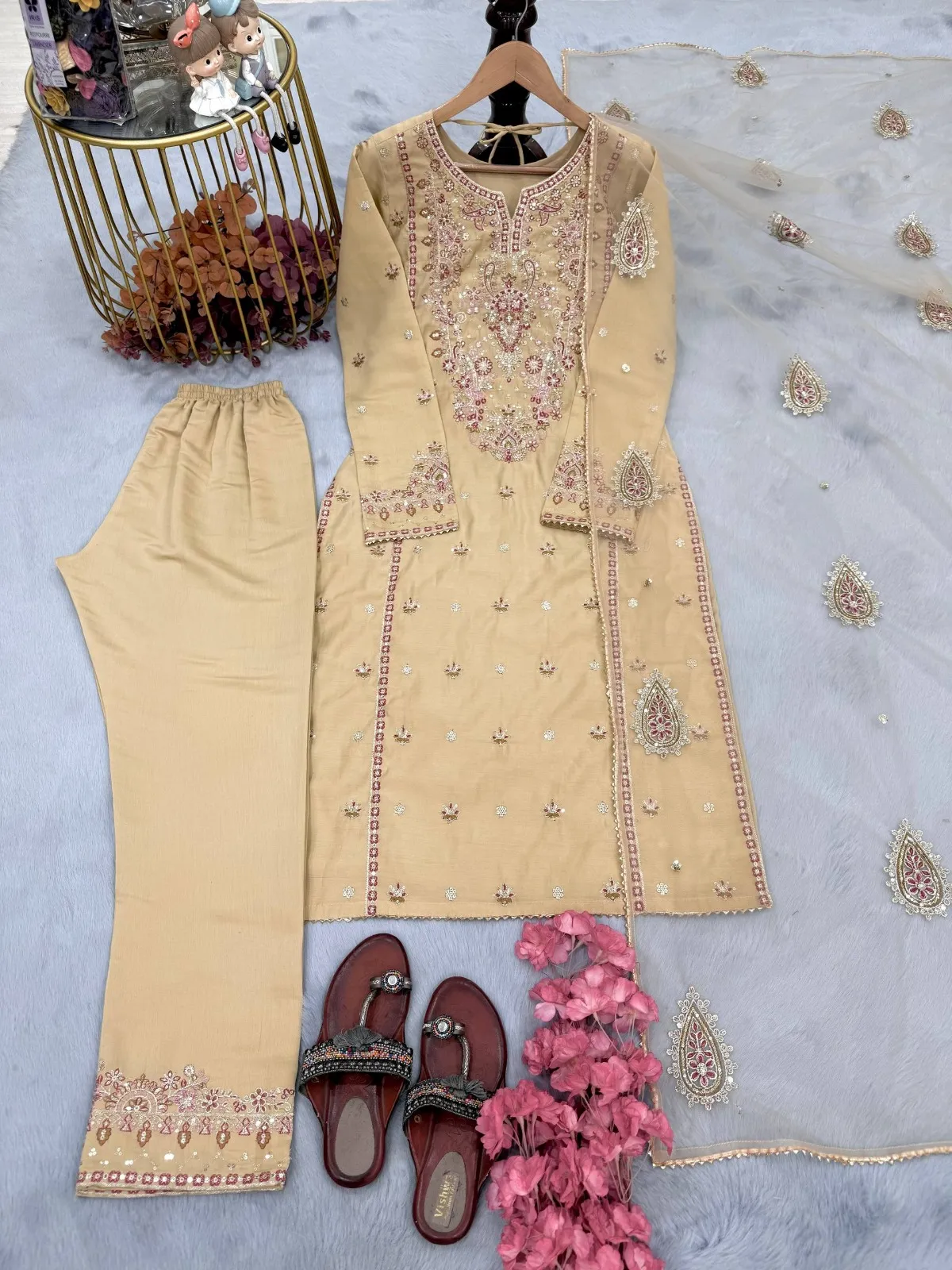 Light Orange Straight Pakistani Suit Set - Image 2