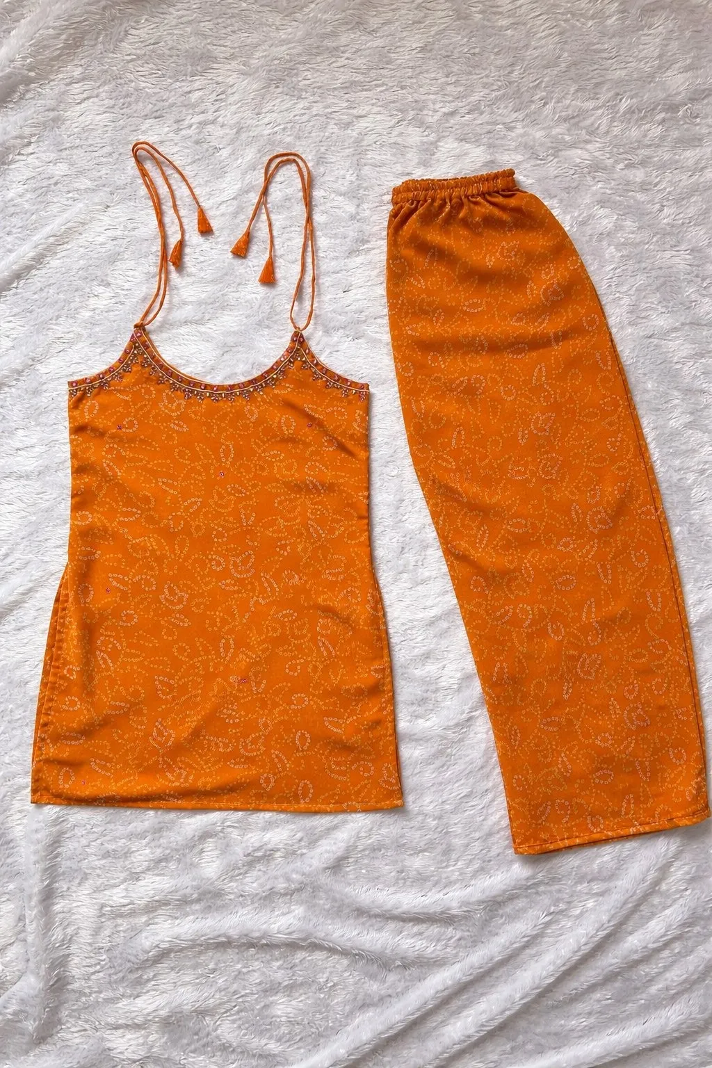 Bandani Printed Sleeveless Kurti Bottom Set - Image 2