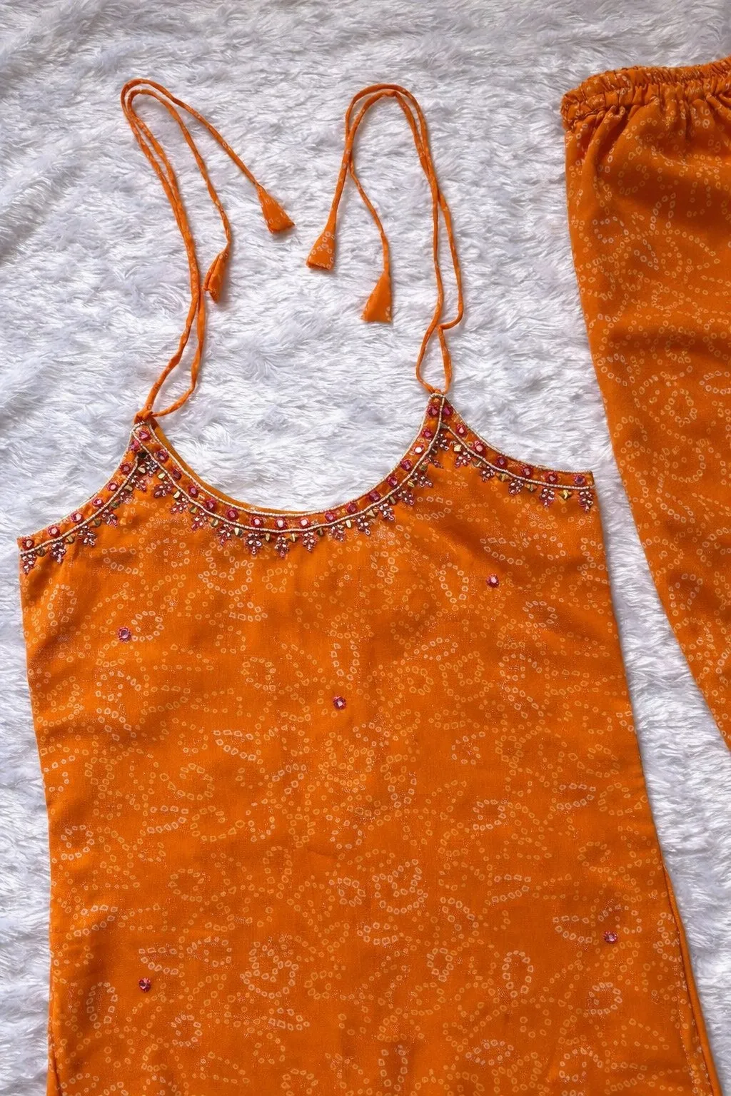 Bandani Printed Sleeveless Kurti Bottom Set - Image 4
