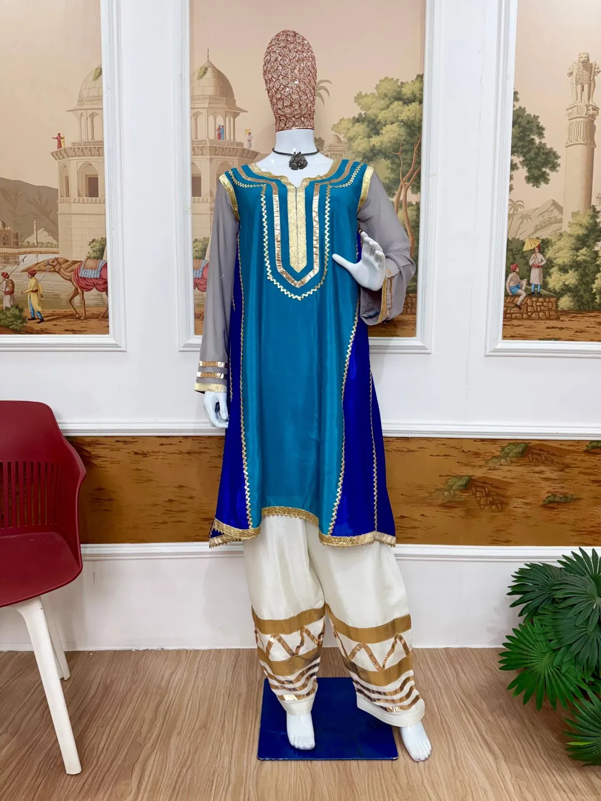 Karina Kapoor Inspired Co ord Set - Image 5