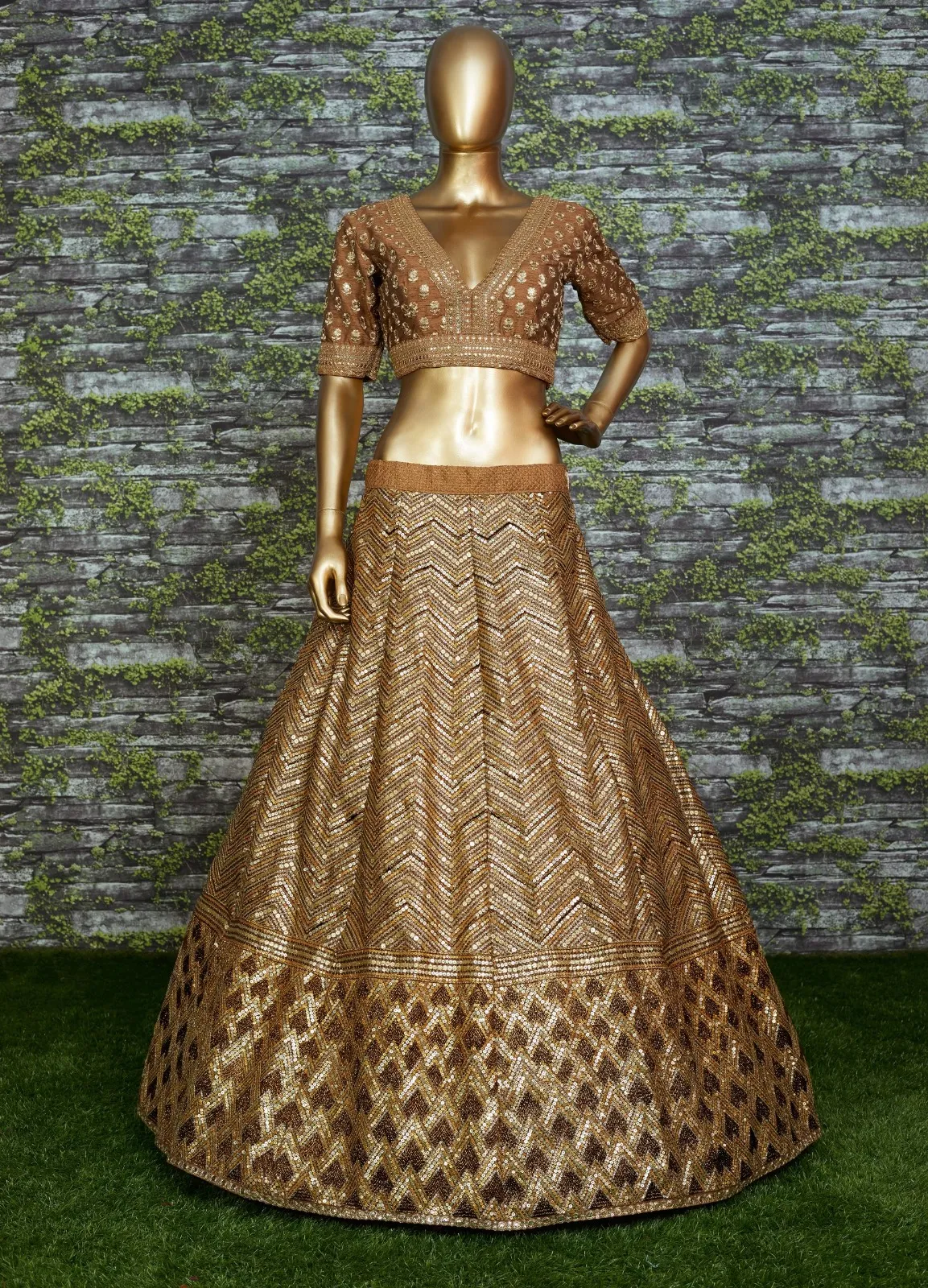 Antique Gold Bridal Lehenga with Heavy Embroidery & Net Dupatta - Image 4