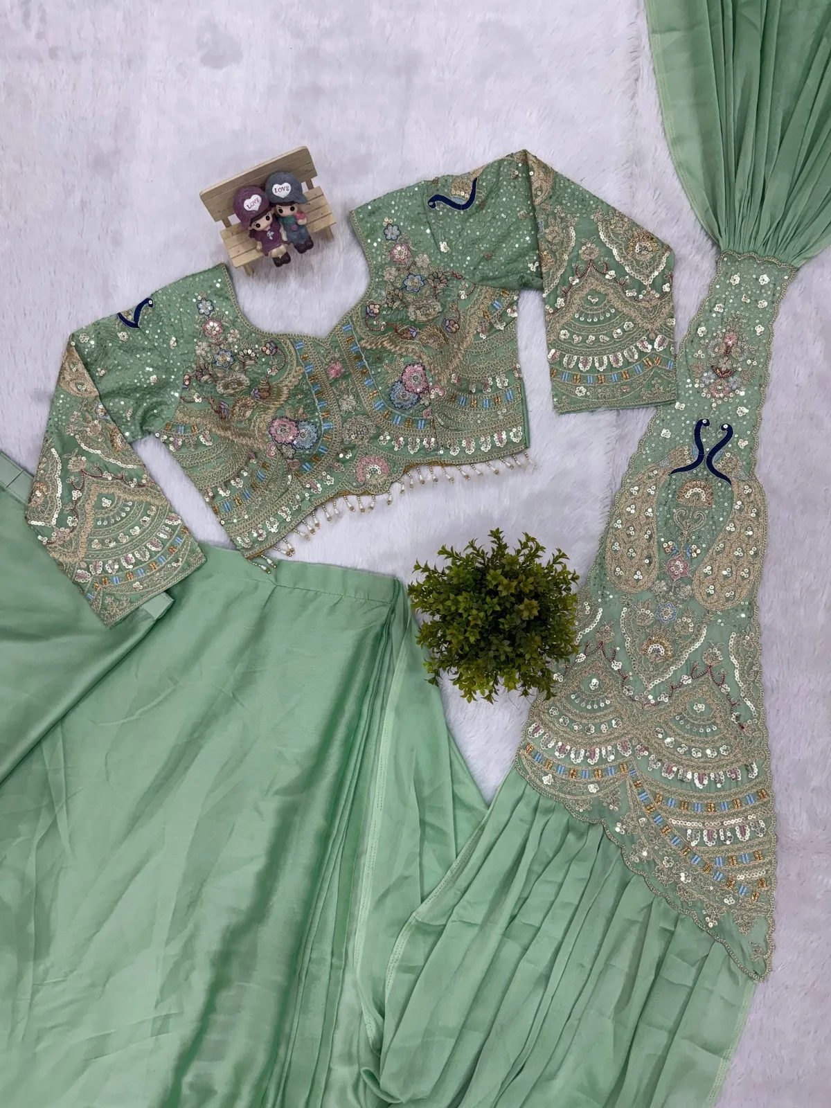 Double Peacock Pallu Readymade Saree Pista - Image 3