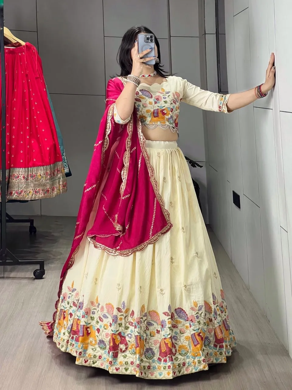 Designer Creme Traditional Chaniya Choli - Image 3