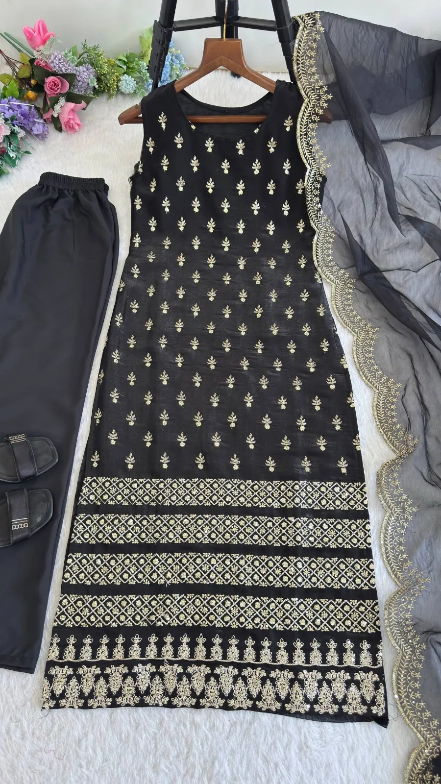 Black Sleeveless 3 Piece Kurti Set for Pooja Function - Image 2