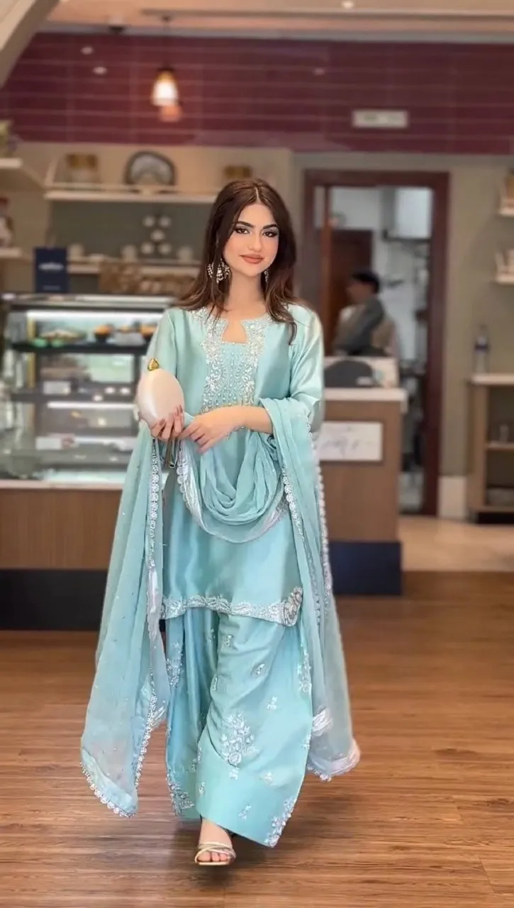 Sky Blue Pakistani Farsi Salwar Suit - Image 6