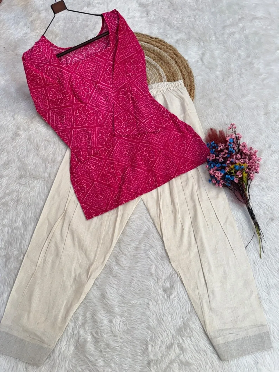 Bandhej Printed kurti with Bottom - Image 4