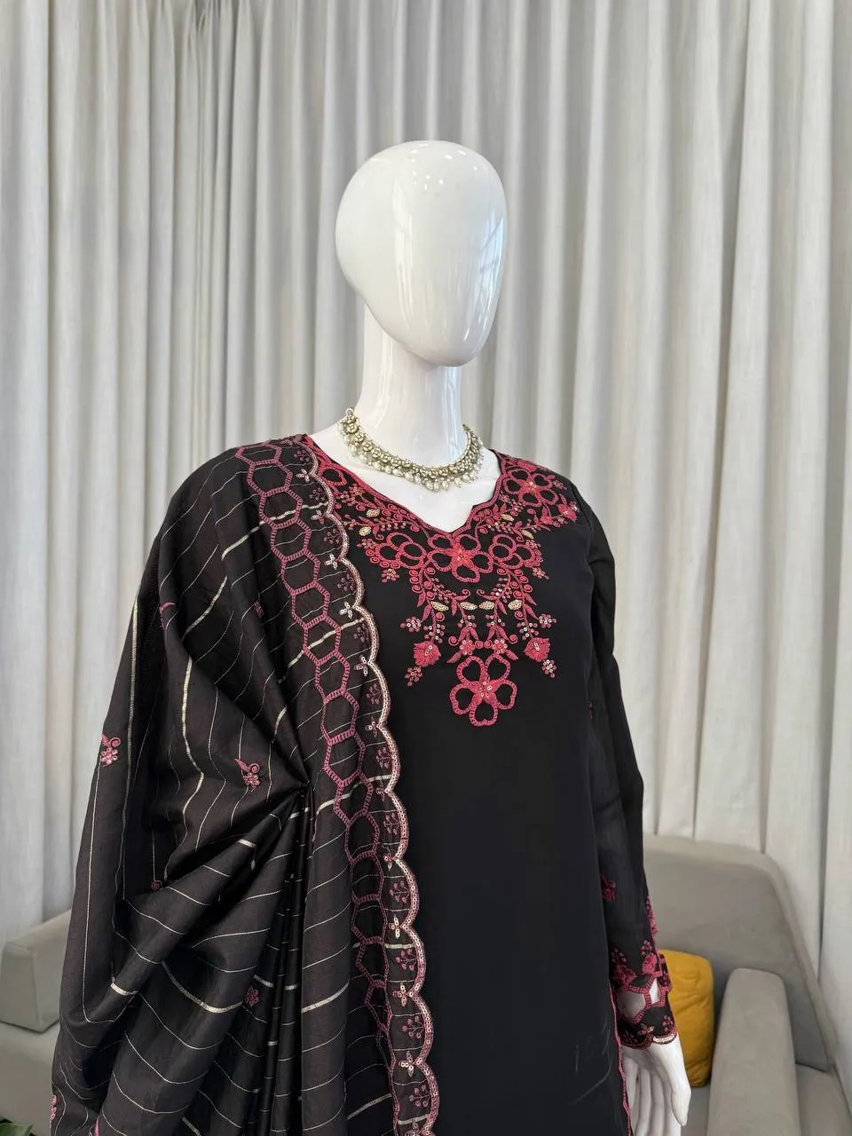 Black Designer Pakistani Cut Work Salwar Suit - Image 4