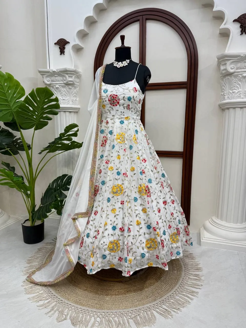 Bollywood Inspired Sleeveless Gown - Image 4