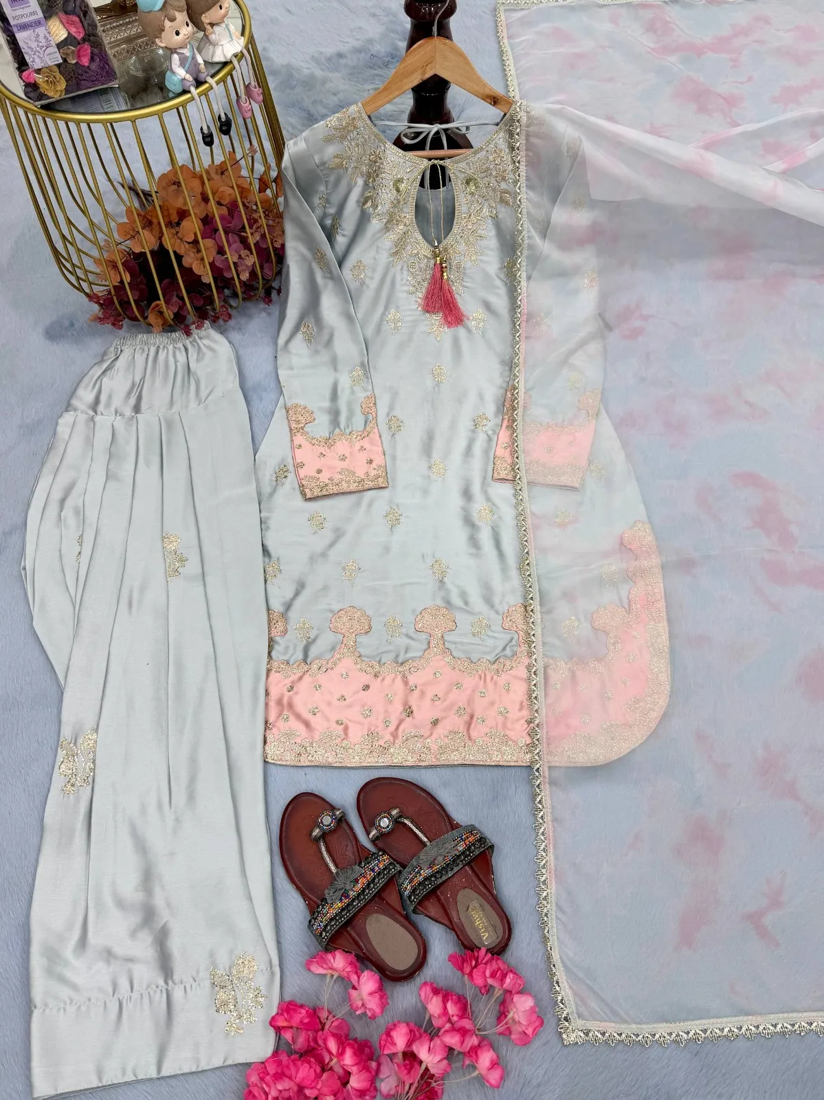 Gray Color Pakistani Style Farsi Salwar Suit - Image 2