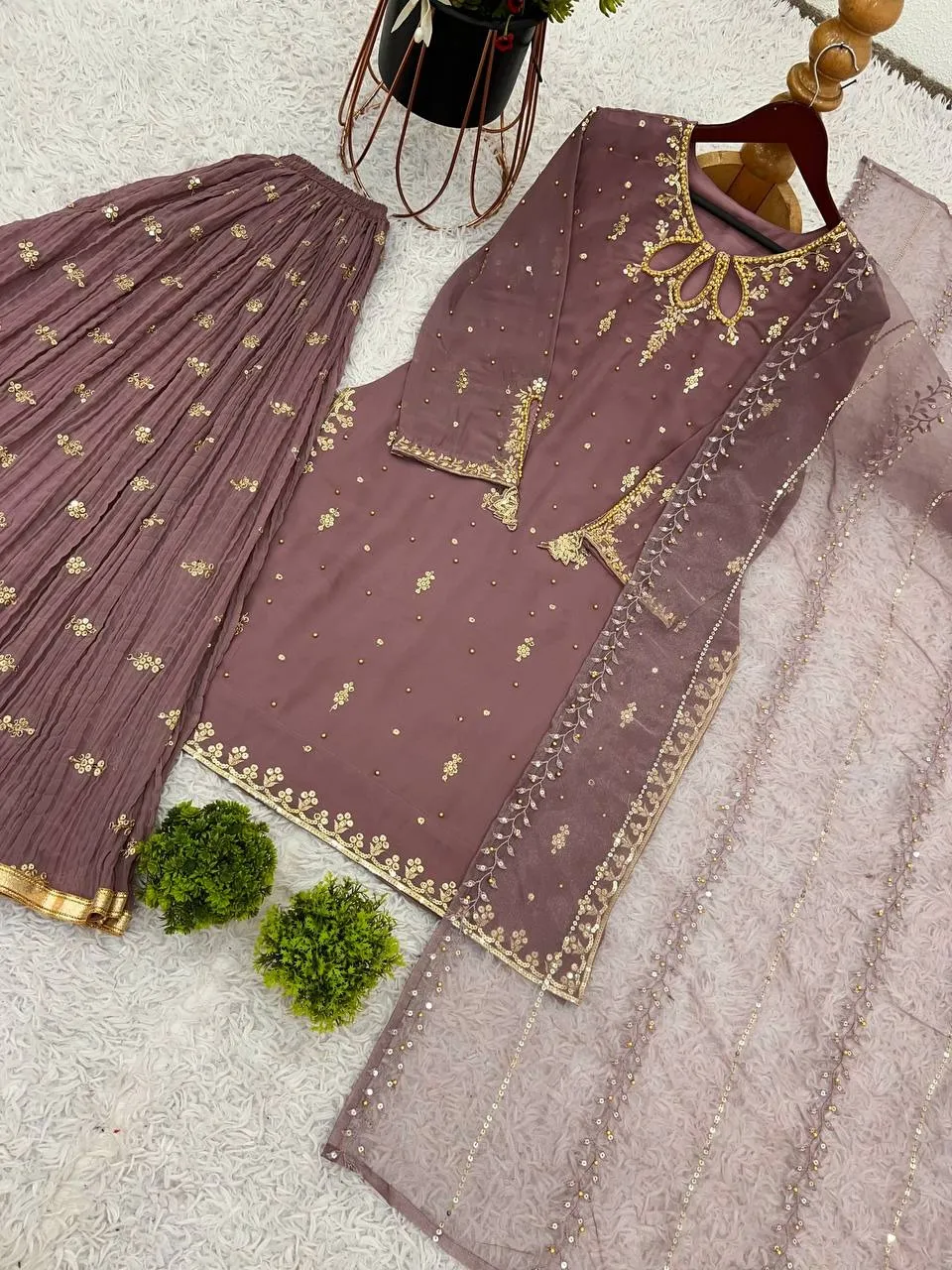Matching Mother Daughter Embroidery Salwar Suit - Image 3
