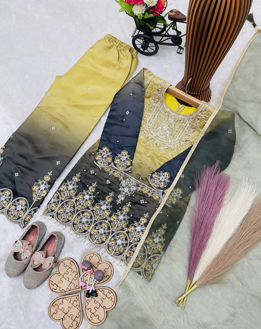 Small Girls Kids Plazzo Salwar Suit - Image 5