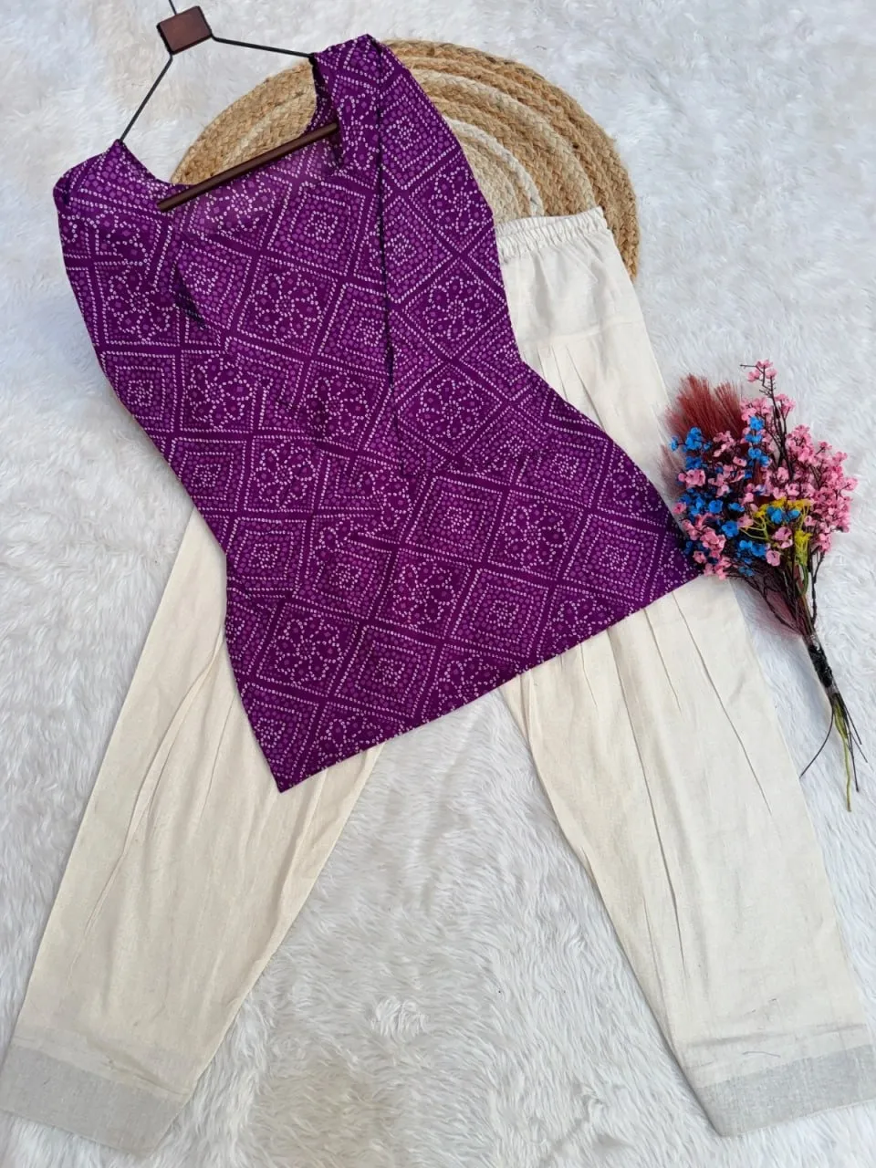 Summer Wear Bandhej Printed kurti with Bottom - Image 4