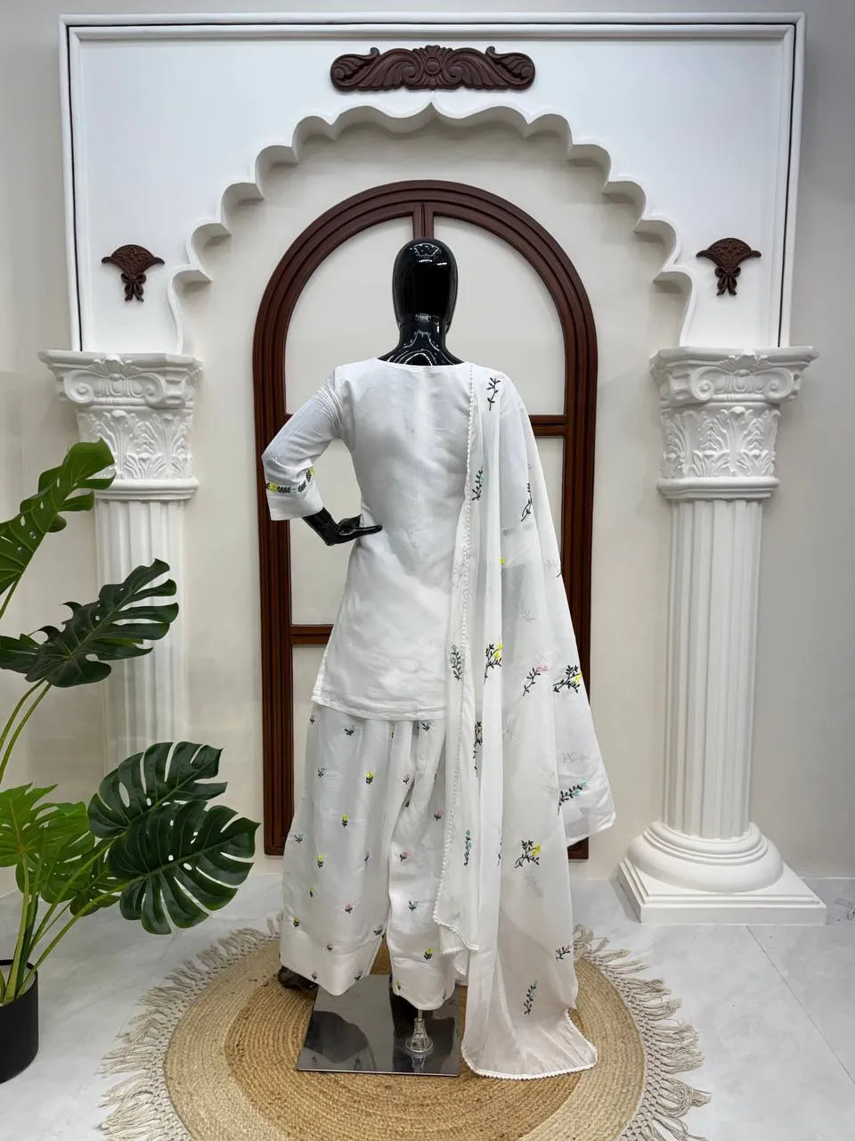 White Farsi Salwar Suit with Flower Embroidery - Image 2
