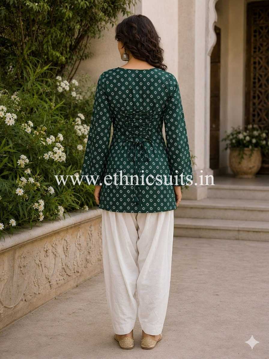 Cotton Printed Boat Neck kurta with Bottom - Image 4
