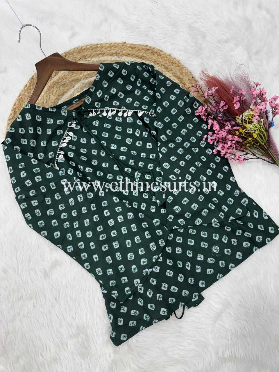 Cotton Printed Boat Neck kurta with Bottom - Image 6