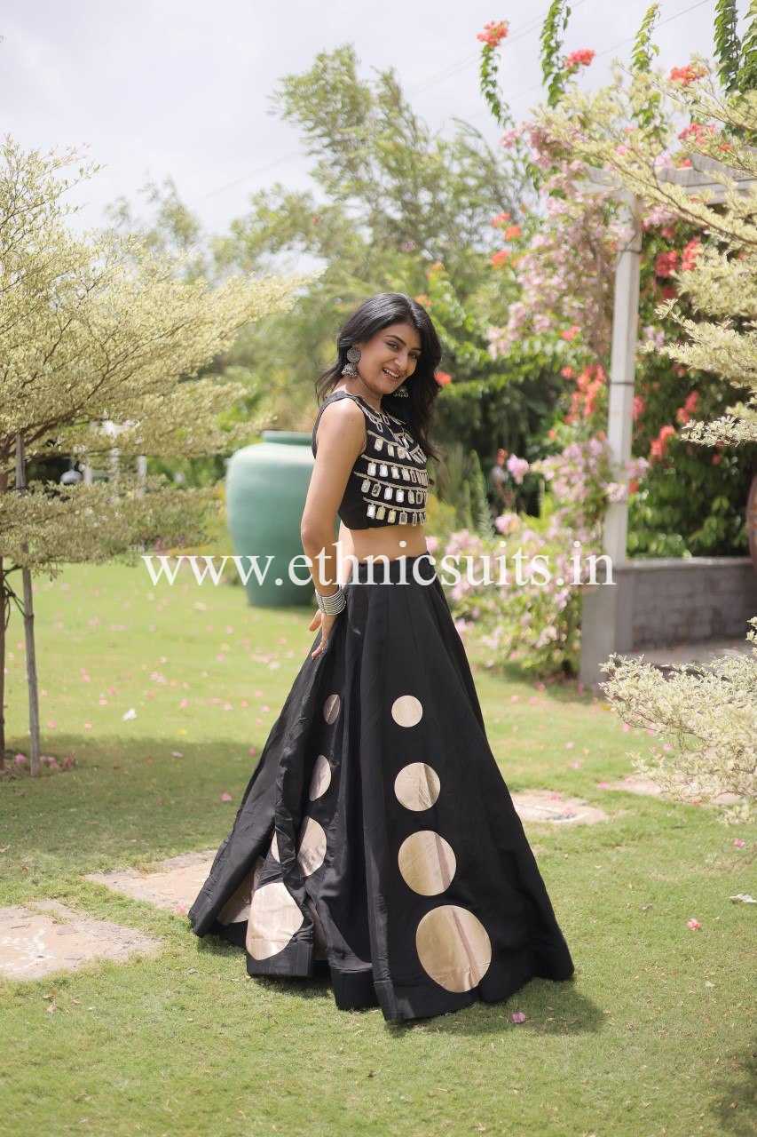 Designer Black Chaniya with Fancy Mirror work Choli for Navratri - Image 2