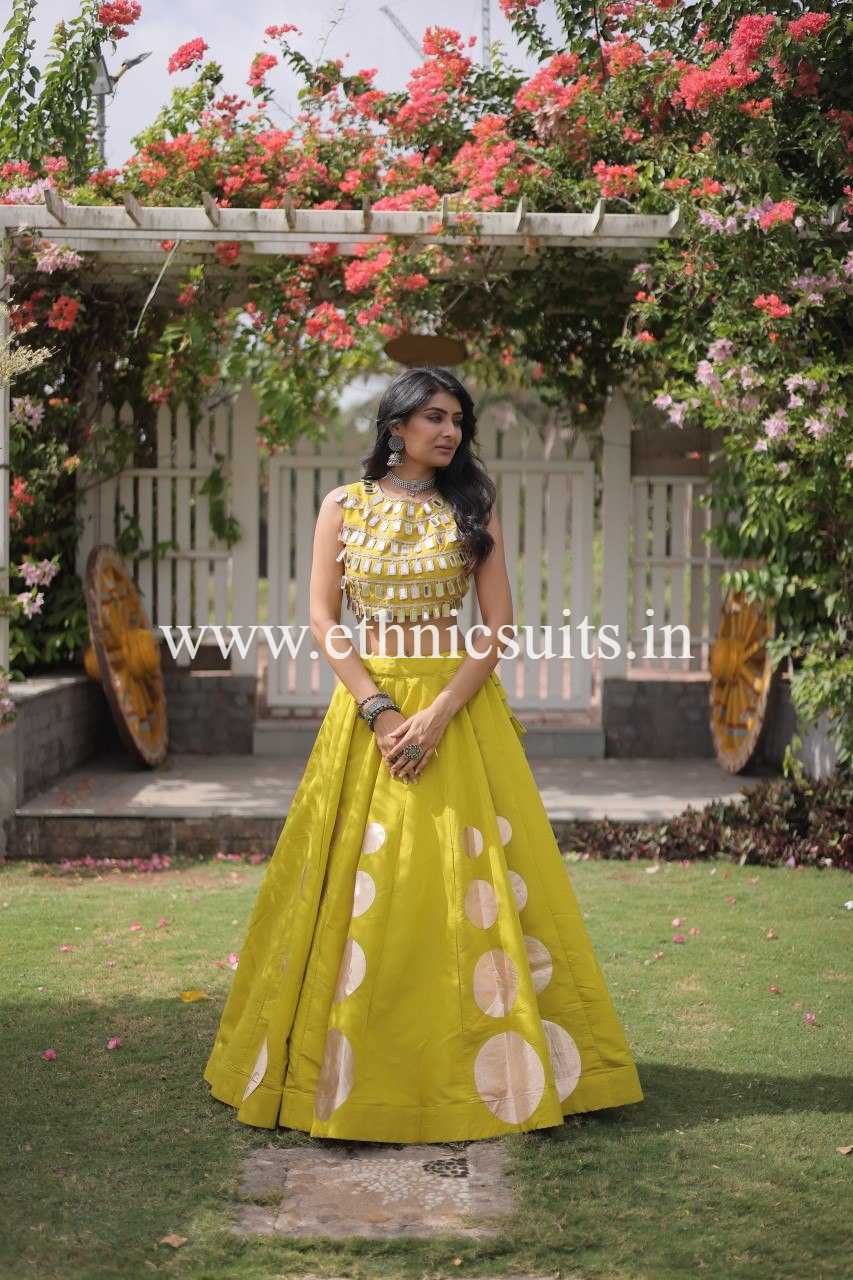 Designer Mint Green Chaniya with Fancy Mirror work Choli for Navratri - Image 8