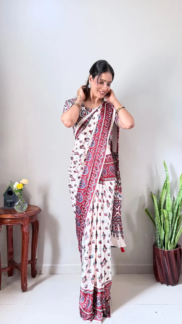 Crepe Silk Zip and Go Saree - Image 2