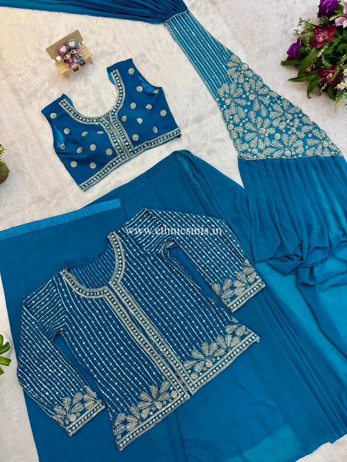 Blue Wedding Special Ready to Wear Saree - Image 3