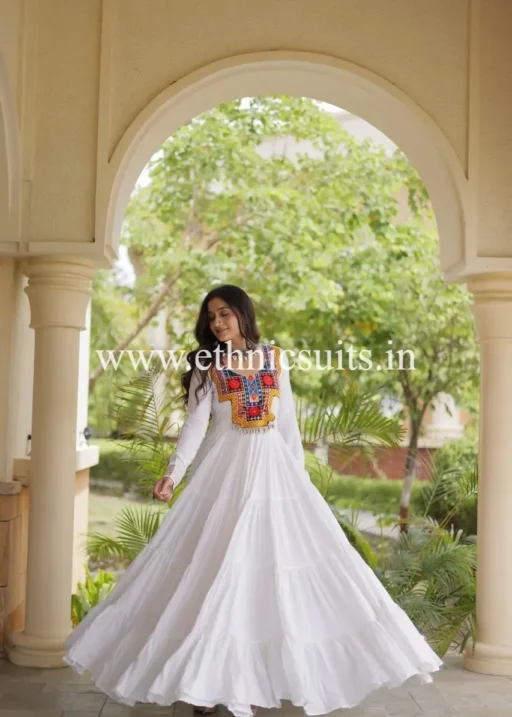 Long FUll white anarkali to wear in navratri 2026
