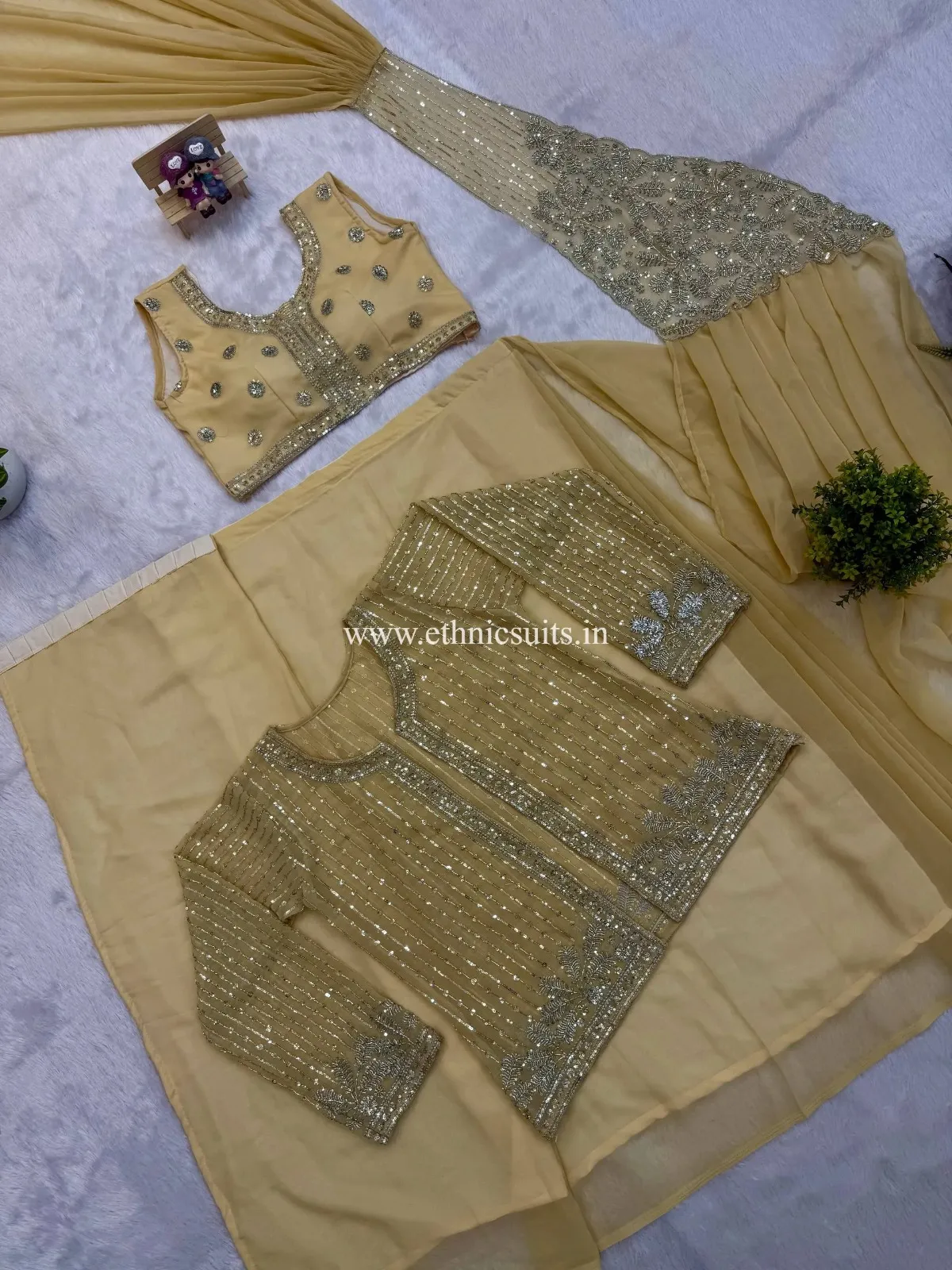 Yellow Color Ready to Wear Saree for Wedding - Image 3